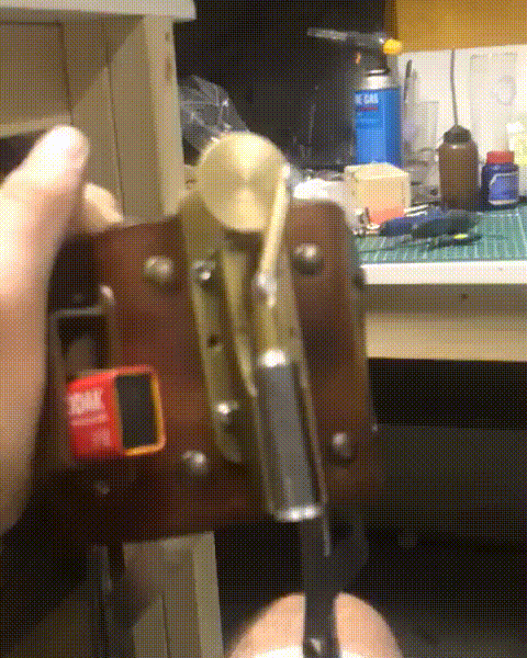 Exomembra piston mechanism